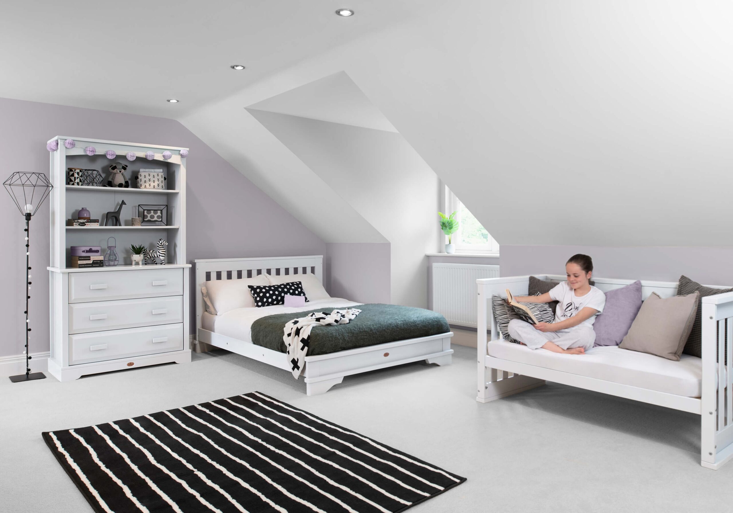 product_lifestyle_images_3000_x_2100_b-etcp_ba_eton_convertible_plus_double_bed_sofa_mode__barley_white_forweb__2x-scaled-1.jpg